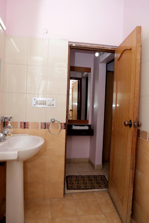 Hotel Magnet House Дехрадун Екстериор снимка