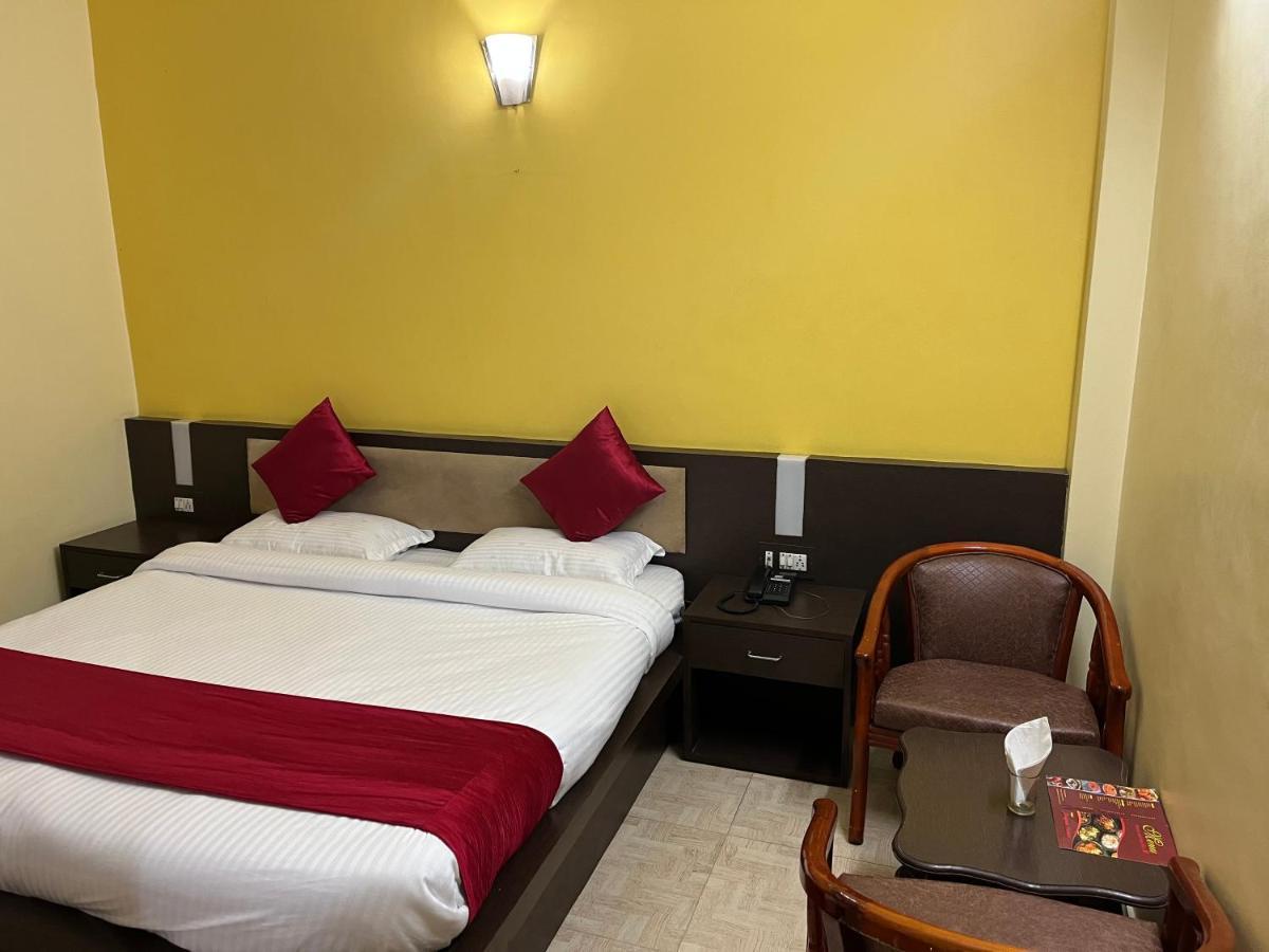 Hotel Magnet House Дехрадун Екстериор снимка